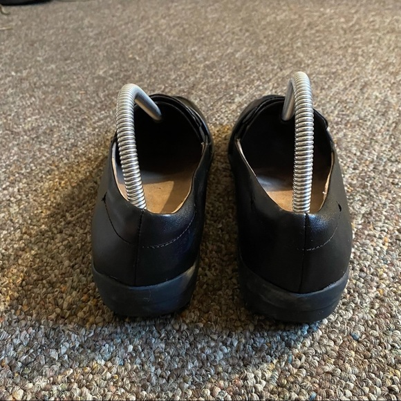 Easy Spirit Shoes Women’s Size 9 Slip On Black - Picture 3 of 8